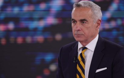 Au strâns semnăturile pentru candidatura lui Georgescu în doar o zi