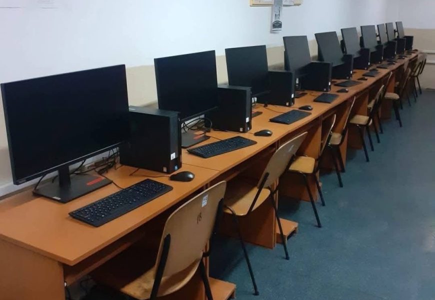 Mii de scaune pentru unitățile de învățământ din Motru Mii de scaune pentru unitățile de învățământ din Motru