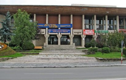 Vrea să-i dea un nume nou Casei de Cultură din Târgu Jiu 