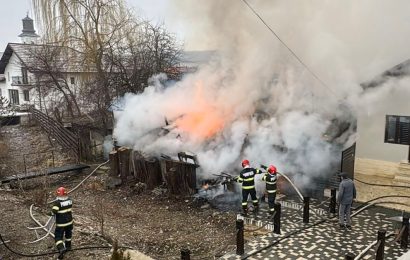 Trei zile de foc pentru pompierii gorjeni