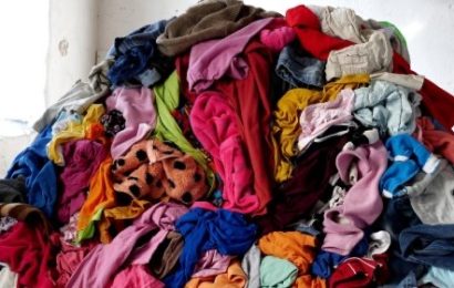 Deșeurile textile foarte greu de ridicat în Gorj 