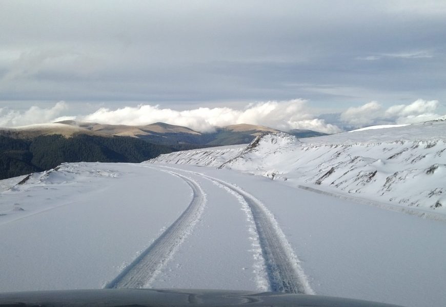 Drumarii au intervenit pe Transalpina