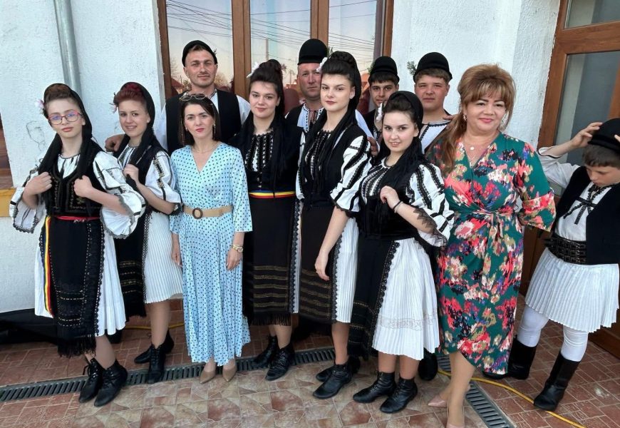 Tradiția a continuat de Paște la Baia de Fier
