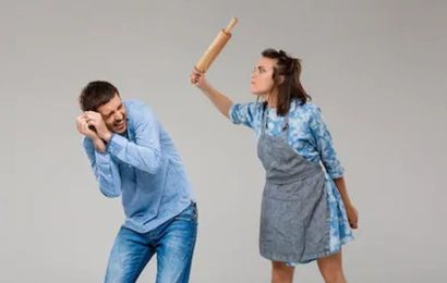 Bărbat bătut de propria soție 
